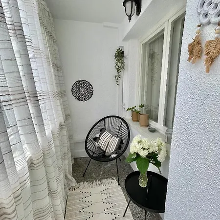 Апартамент Casa Carina Варна