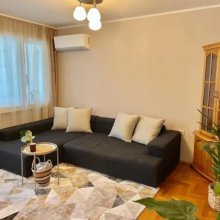 Апартамент Casa Carina Варна
